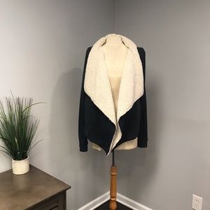 Abercrombie and fitch sherpa jacket size M/L